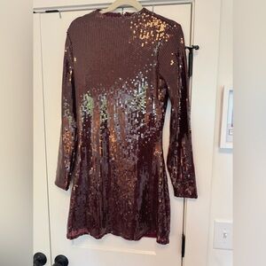 Abercrombie and Fitch MEDIUM TALL A&F Paloma Long-Sleeve Sequin Mini Dress